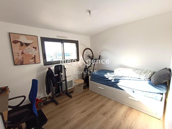 Maison à Montaigu-Vendée, 85600 - 5 pièces 94m²