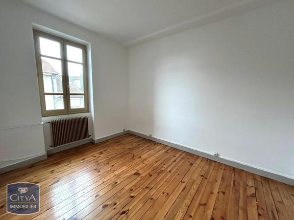 Appartement à louer 4 pièces 73.07m²