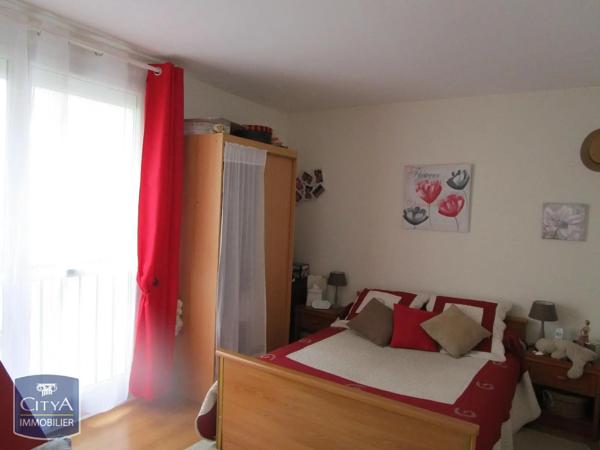 Appartement à louer 3 pièces 60.5m² Tours (37100)