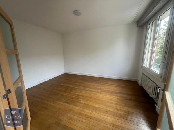 Appartement à louer 2 pièces 74.67m² Hem-Lenglet (59300)