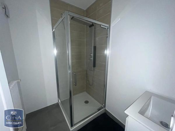 Appartement à louer 2 pièces 74.67m² Hem-Lenglet (59300)