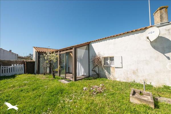 Maison à vendre |  Saint-Denis-d'Oléron |  2 pièces | 47 m²