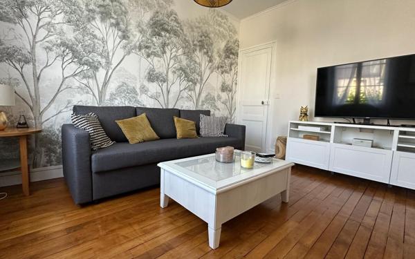 Appartement à louer    3 pièces • 71,15 m2 Étampes