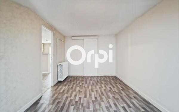 Appartement à vendre    2 pièces • 42,86 m2 Saint-Martin-en-Haut