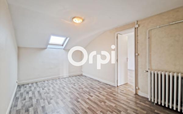 Appartement à vendre    2 pièces • 42,86 m2 Saint-Martin-en-Haut