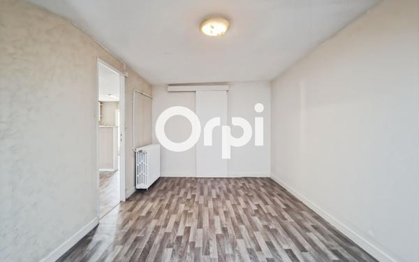 Appartement à vendre    2 pièces • 42,86 m2 Saint-Martin-en-Haut