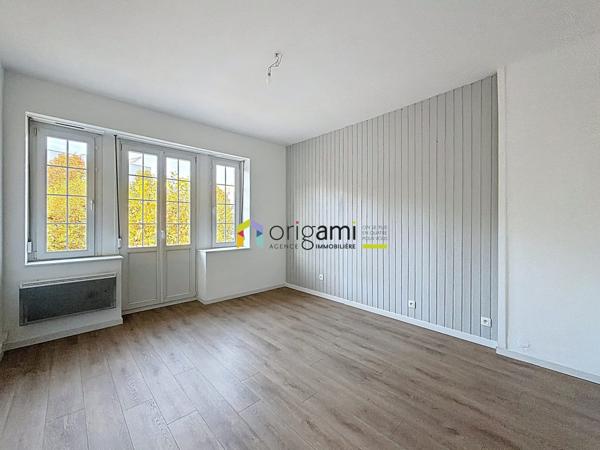 NEUDORF - Spacieux 2P traversant