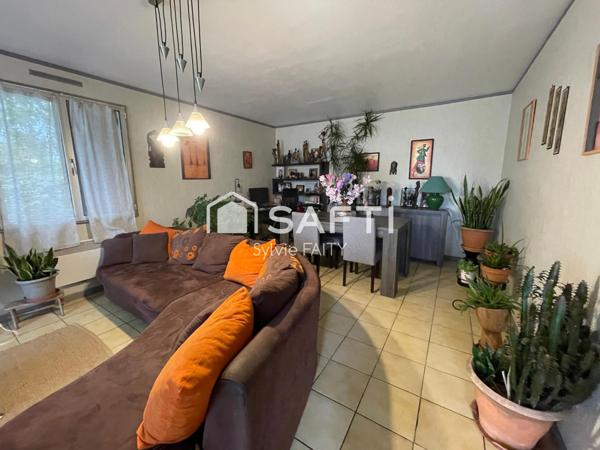 Maison de plain pied à proximité à pied du centre ville