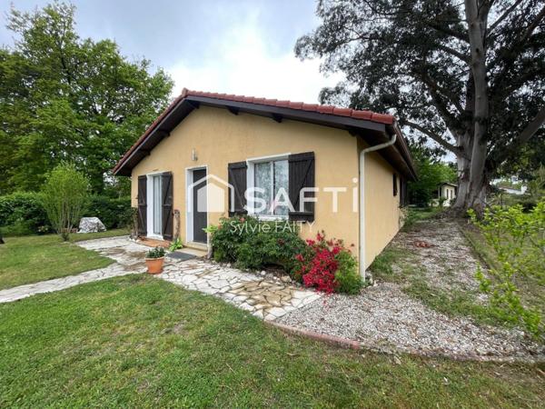 Maison de plain pied à proximité à pied du centre ville