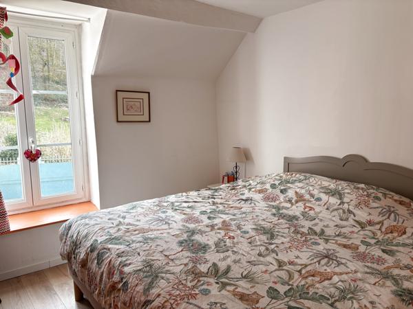 Ménilles (27120) Charmante maison en pierres dans petit hameau tranquille