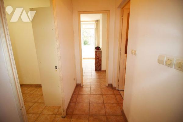 Appartement T2 de 44m2 (Carrez) avec balcon, en plein coeur du Camas (5e)