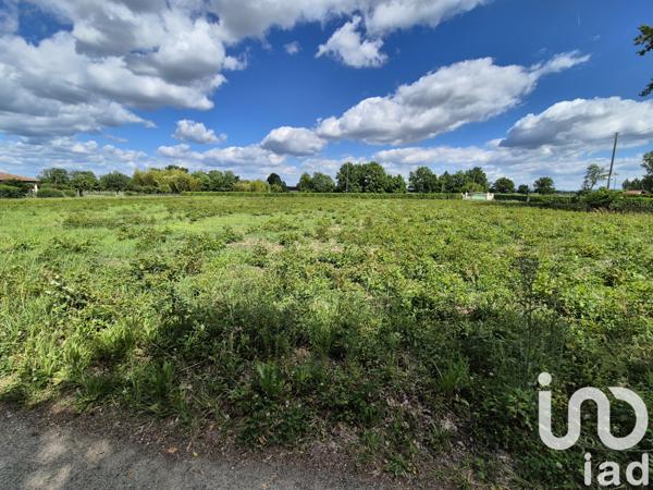 Terrain à vendre 4 200 m² Saint-Pierre-d'Eyraud