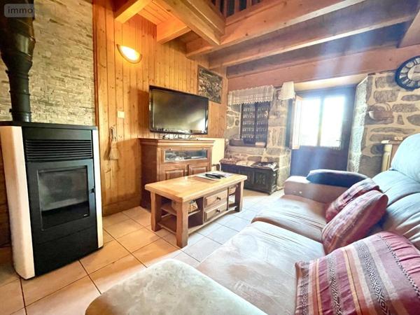 Maison à vendre à Albaret-Sainte-Marie en Lozère (48200), ref : 48032-199