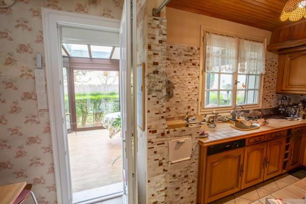 Surface habitable généreuse, terrain de 542 m², fort potentiel d’aménagement