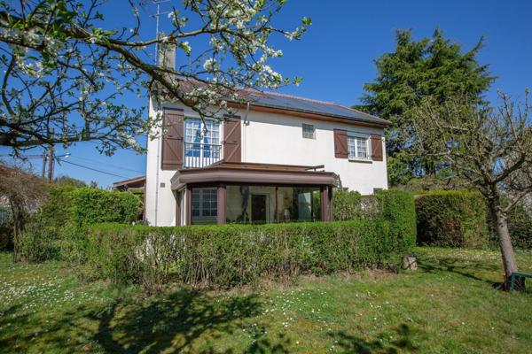 Surface habitable généreuse, terrain de 542 m², fort potentiel d’aménagement