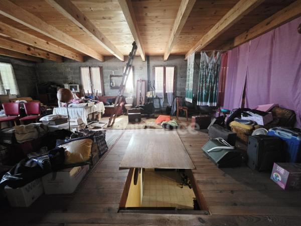 💼 BORGO– Investissement à fort potentiel : 393 m² habitables + terrain 2 980 m² | Prix : 450 000 € (≈ 1 145 €/m²) 📊