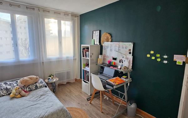 Appartement à vendre    5 pièces •  Toulouse