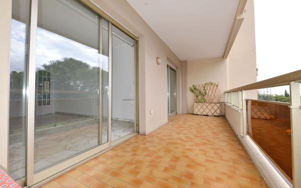 Appartement à louer    1 pièce • 51,38 m2 Grasse