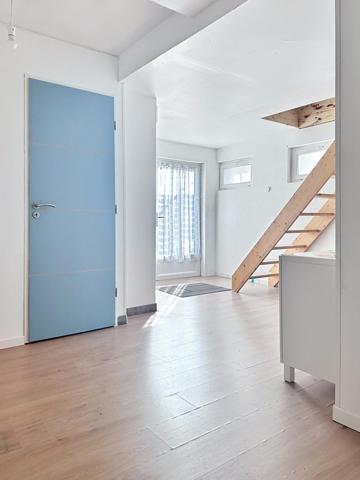 Local commercial + 2 appartements