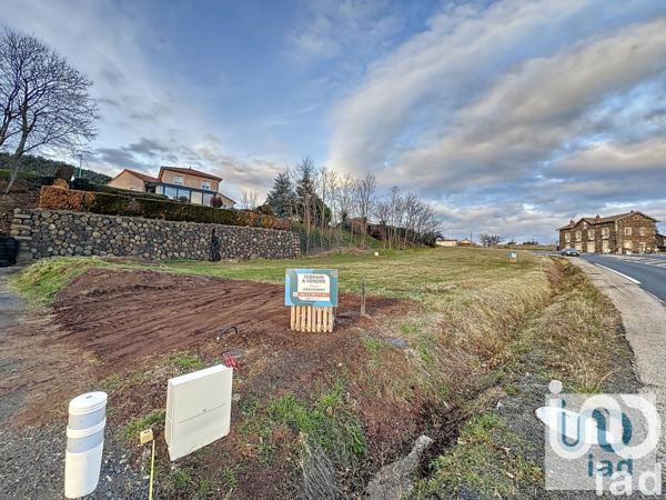 Terrain à vendre 735 m² Coubon