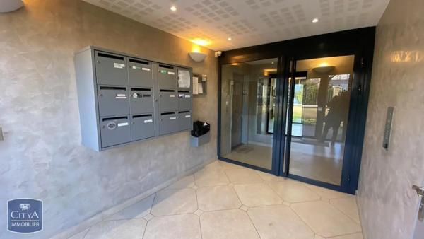 Appartement à louer 3 pièces 72.57m²