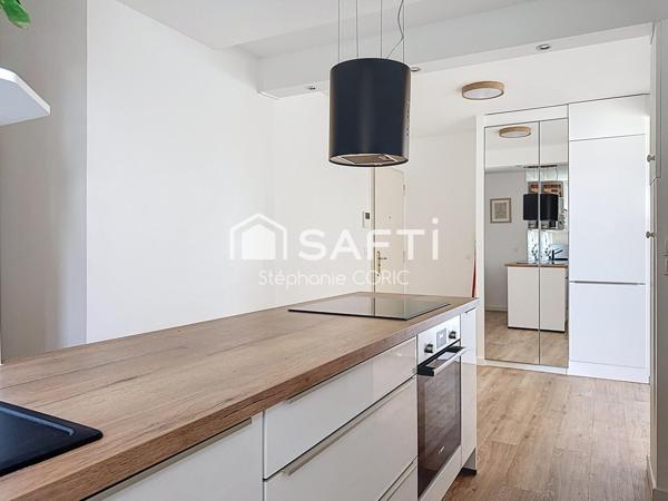 HYPER CENTRE-VILLE - CALME - LUMINEUX - REFAIT A NEUF