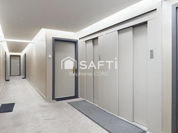 HYPER CENTRE-VILLE - CALME - LUMINEUX - REFAIT A NEUF