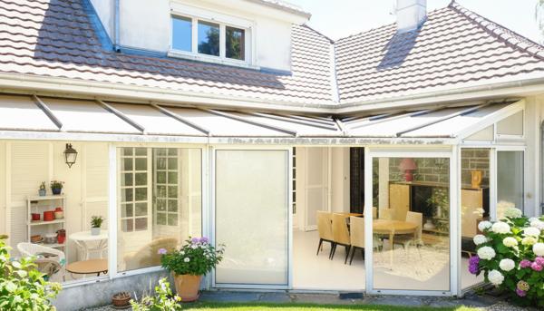 Maison de 179 m2 à Loudun , 5 chambres, grand jardin arboré, garage, vaste sous sol