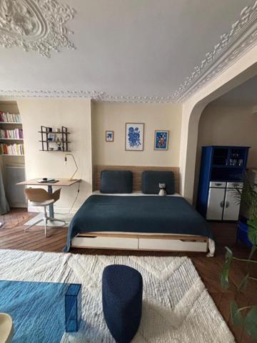 STUDIO MEUBLE - PARIS 11