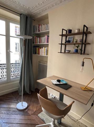 STUDIO MEUBLE - PARIS 11
