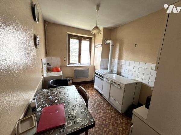 Ensemble de 2 appartements à rénover