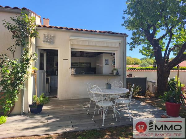 Maison Salles Sur Mer 170 m2 – 5 chambres et bureau