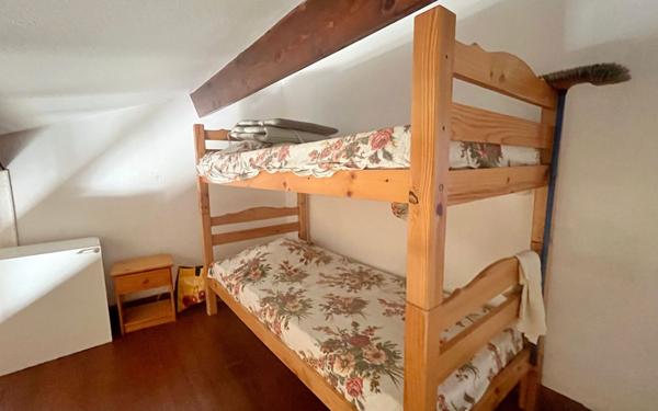 Maison à vendre    3 pièces • 66 m2 Vias