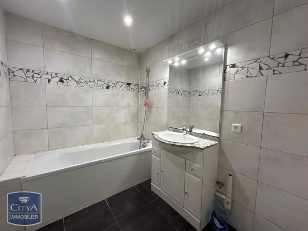 Appartement à louer 2 pièces 44.42m² Bordeaux (33000)