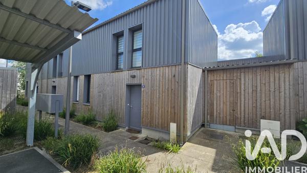 Location maison 4 pièces 82,81 m² Laval