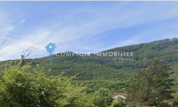 Maison
                                                                                                                                                                                                                                                                                                                        6 pièce(s)                                                                                                                                                                                                          5 chambre(s)                                                                                                                                                                                                          139  m²