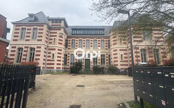 Appartement à louer    2 pièces •  Tourcoing