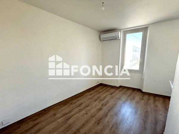 Location Appartement 2 pièces 27.5 m² - 365 AVENUE DE LA RESISTANCE Toulon 83000