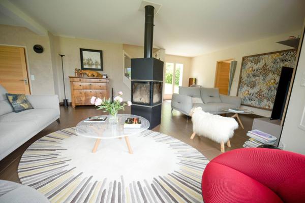 Maison à vendre - Saint-Jorioz 7 pièces de 183.93 m²