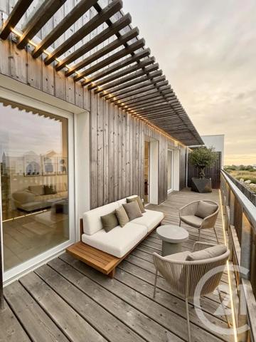 Appartement T3 à vendre  3 pièces - 62,29 m 2   LAGORD  - 17
