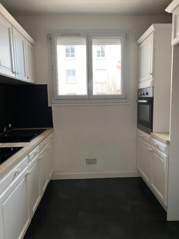 A LOUER appartement T4 de 64 m²