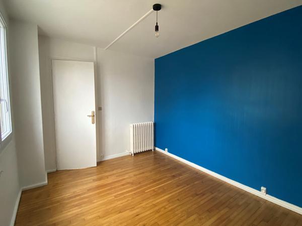 A LOUER appartement T4 de 64 m²