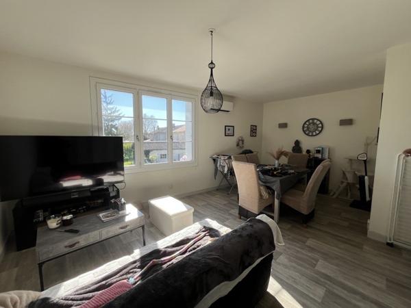 Immeuble à vendre |  Saint-Jean-d'Angély |  189 m²