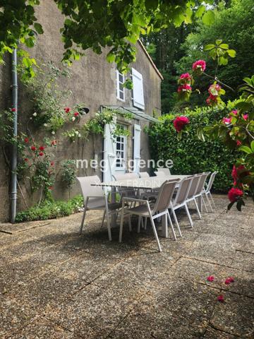 Maison à Cholet, 49300 - 6 pièces 164m²
