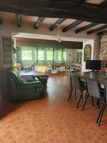 Maison à Cholet, 49300 - 6 pièces 164m²