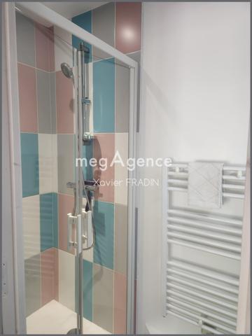 Maison à Cholet, 49300 - 6 pièces 164m²