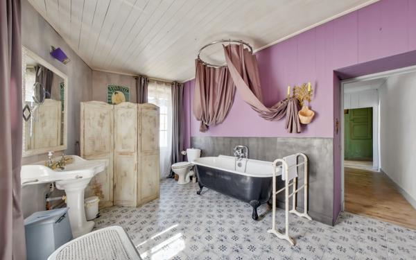 Maison à vendre    5 pièces •  Ars-en-Ré