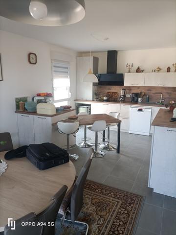 À vendre - T3, 3 pièces situé à Villeneuve-de-Berg (07170)