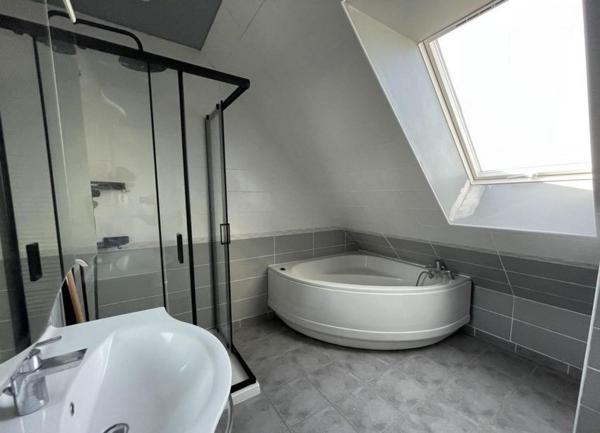 Pavillon 114 m², 5 chambres, terrain 2352 m², Ménil Hubert sur Orne