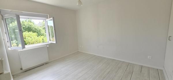 Immeuble à vendre 150 500 € Fossemagne 120 m² DPE C